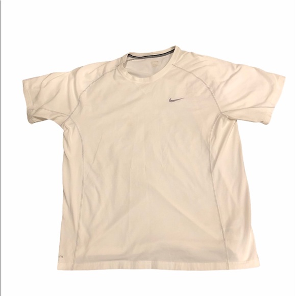nike shirt with small logo